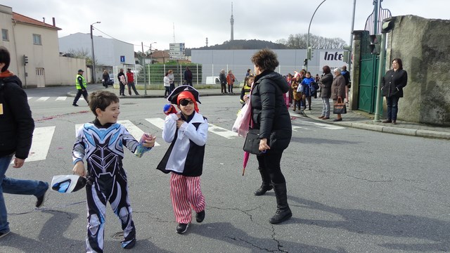 DESFILE DE CARNAVAL 28 de fevereiro 2014